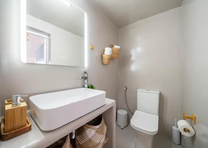 Earthy House - 2 Daire