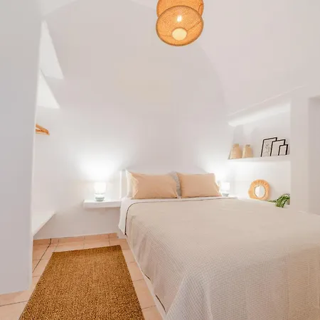 Earthy House - 2 * Mesaria