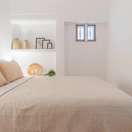 Earthy House - 2 * Mesaria